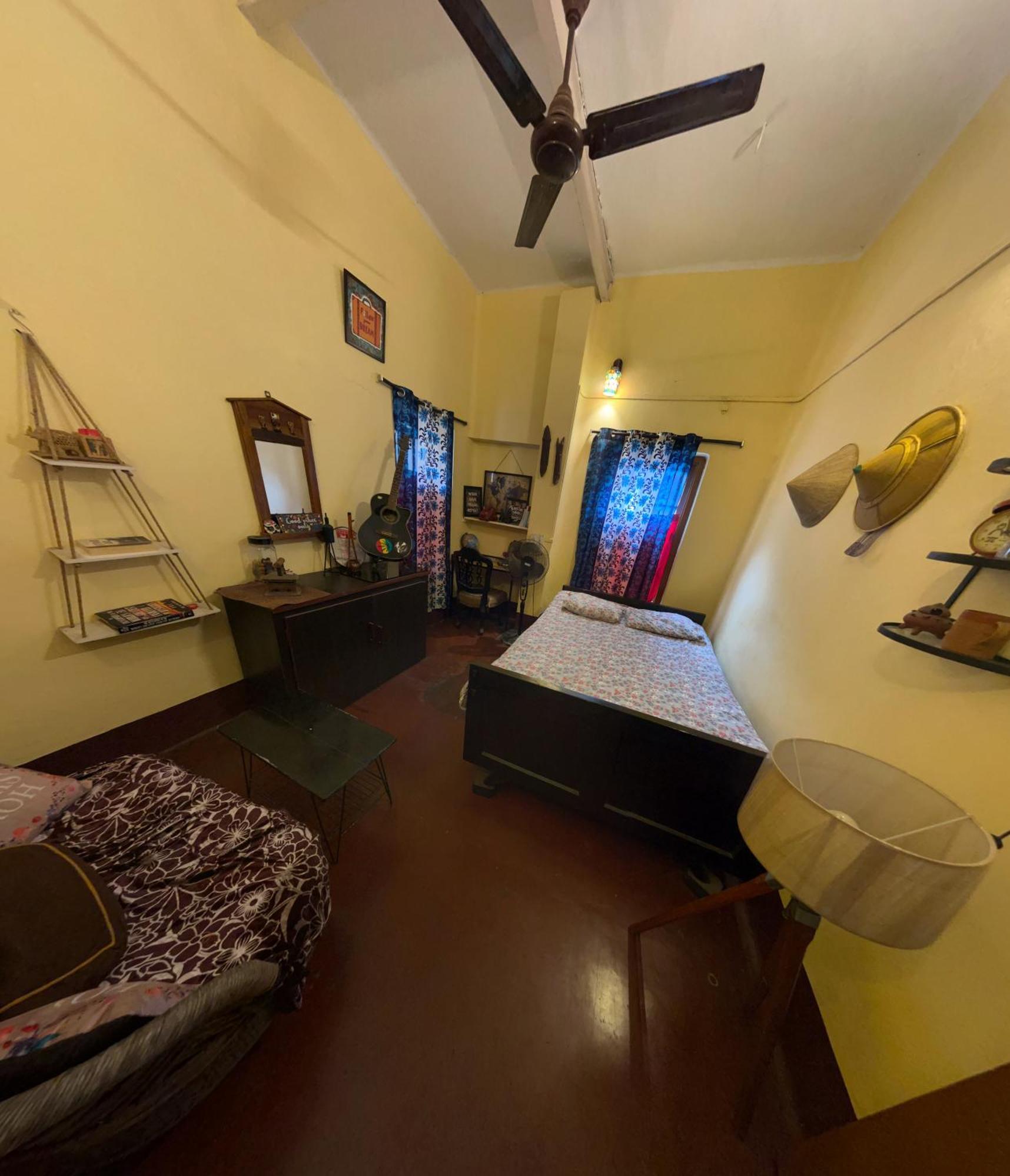Calcutta Backpackers Homestay- For Travellers And Backpackers Zewnętrze zdjęcie